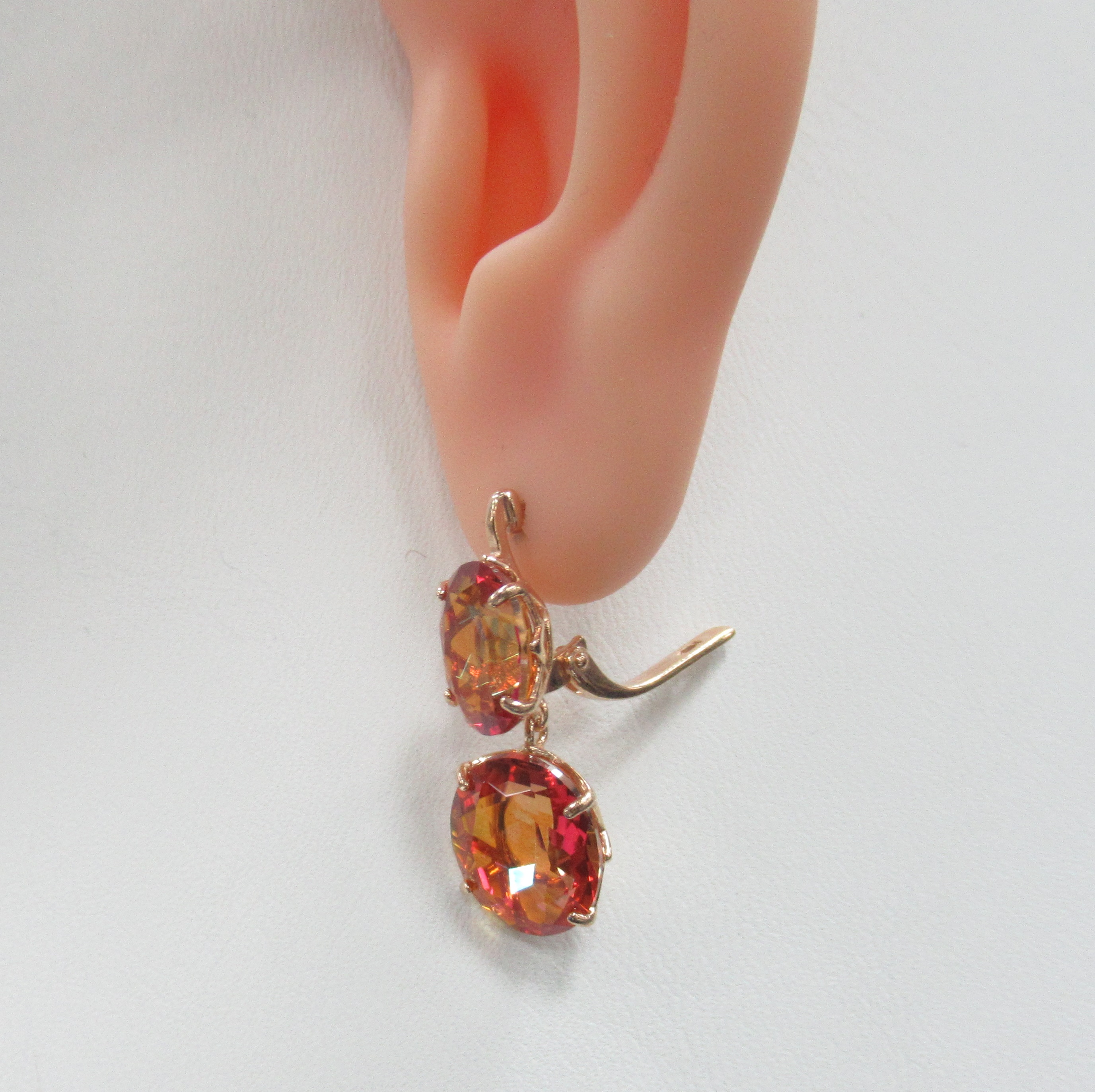 Серебряные серьги с оранжевым горным хрусталем